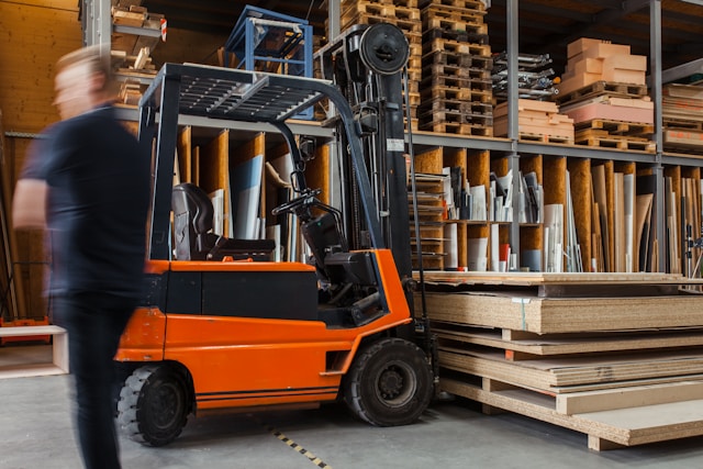New vs Used Forklifts: Which Should You Buy?